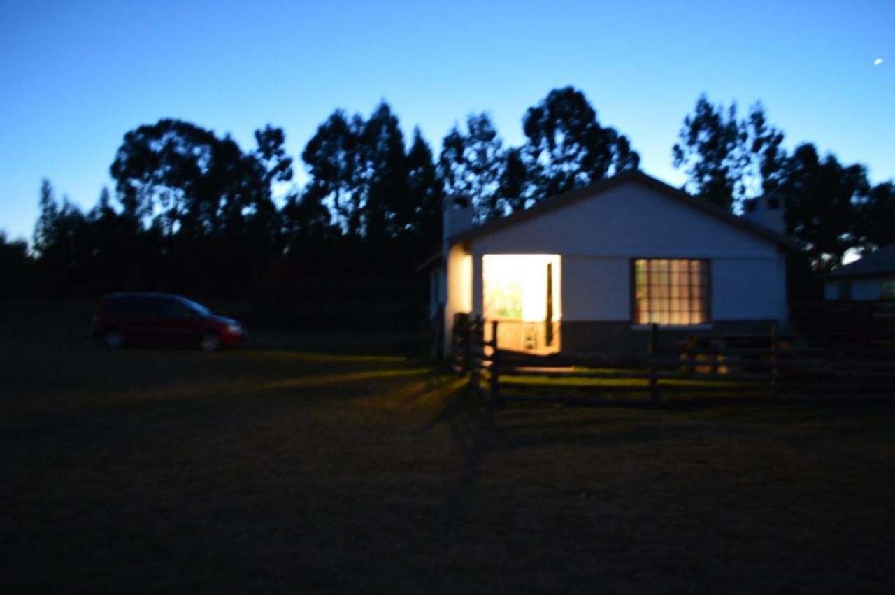 Dullstroom On The Dam Экстерьер фото