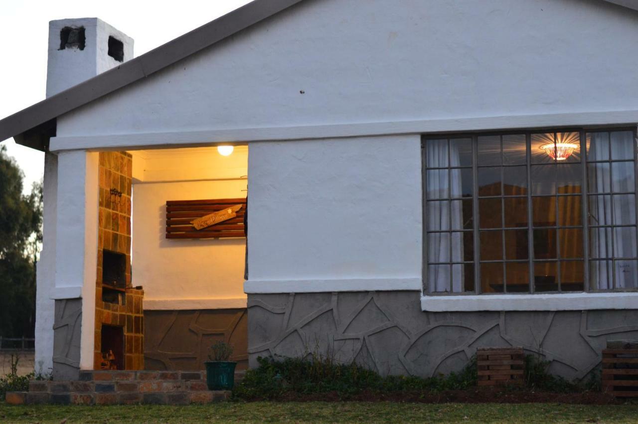 Dullstroom On The Dam Экстерьер фото