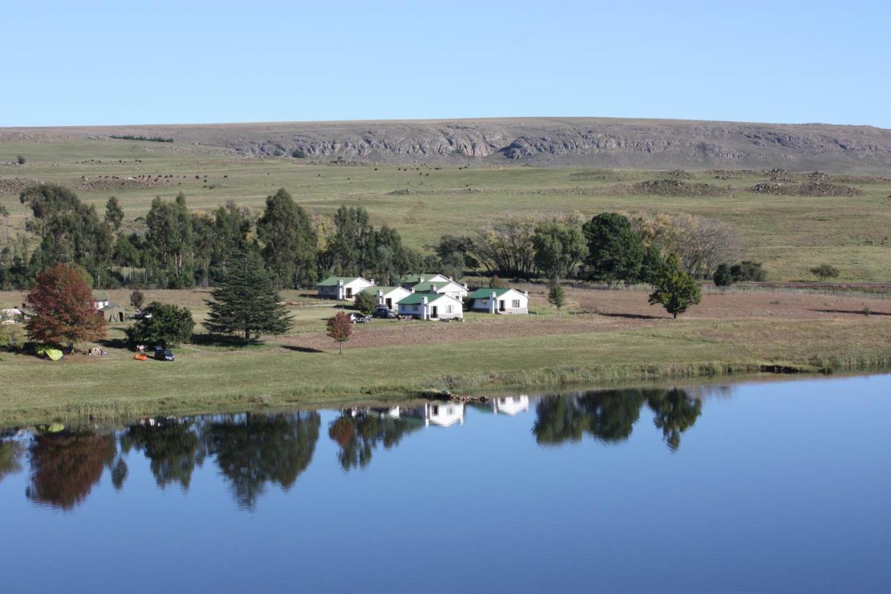 Dullstroom On The Dam Экстерьер фото
