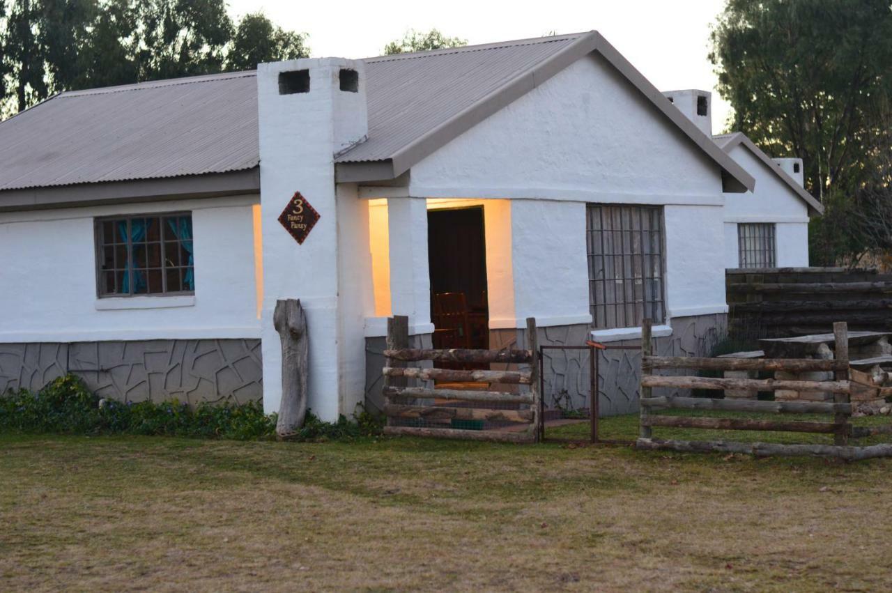 Dullstroom On The Dam Экстерьер фото